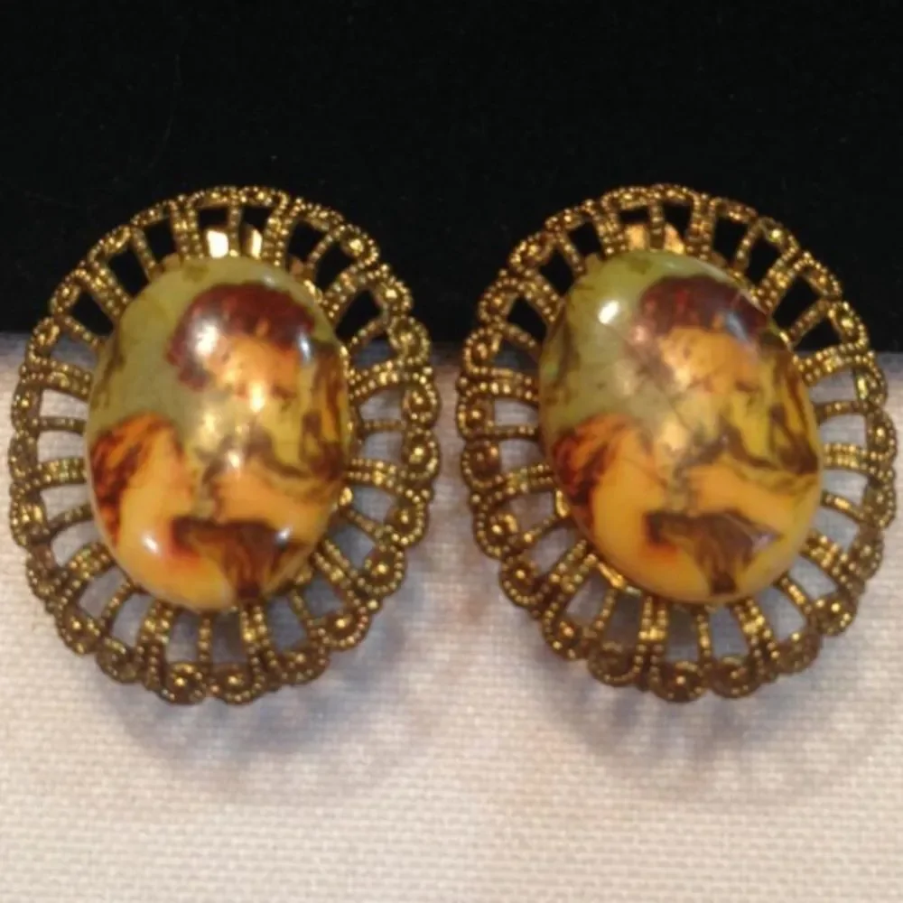 Vintage Victorian Fragonard Courting Scene Earrings